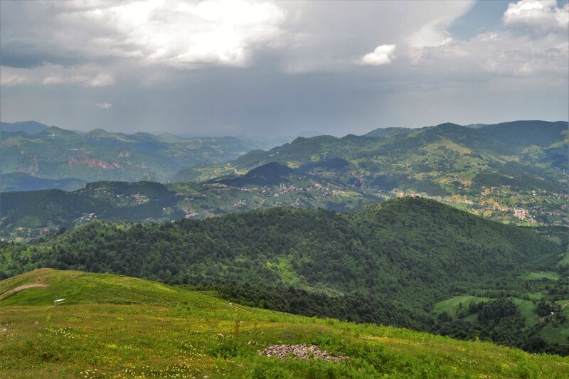 Green Hills and Valleys — Dramatic