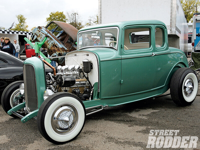 Green Hot Rod Car — Outdoor, Autumn
