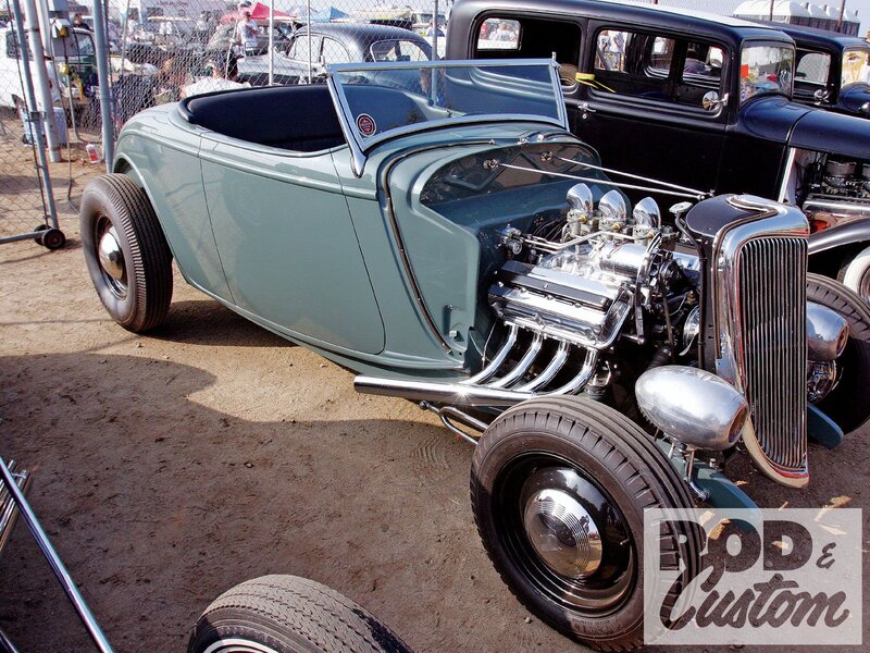 Green Hot Rod Car — Showcase, Afternoon