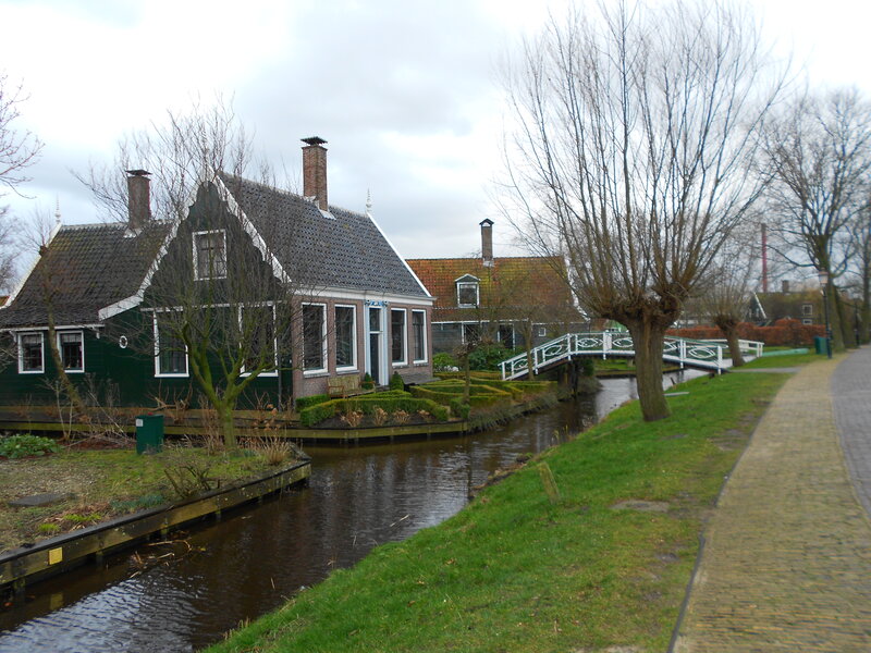 Green House by Canal — Calm