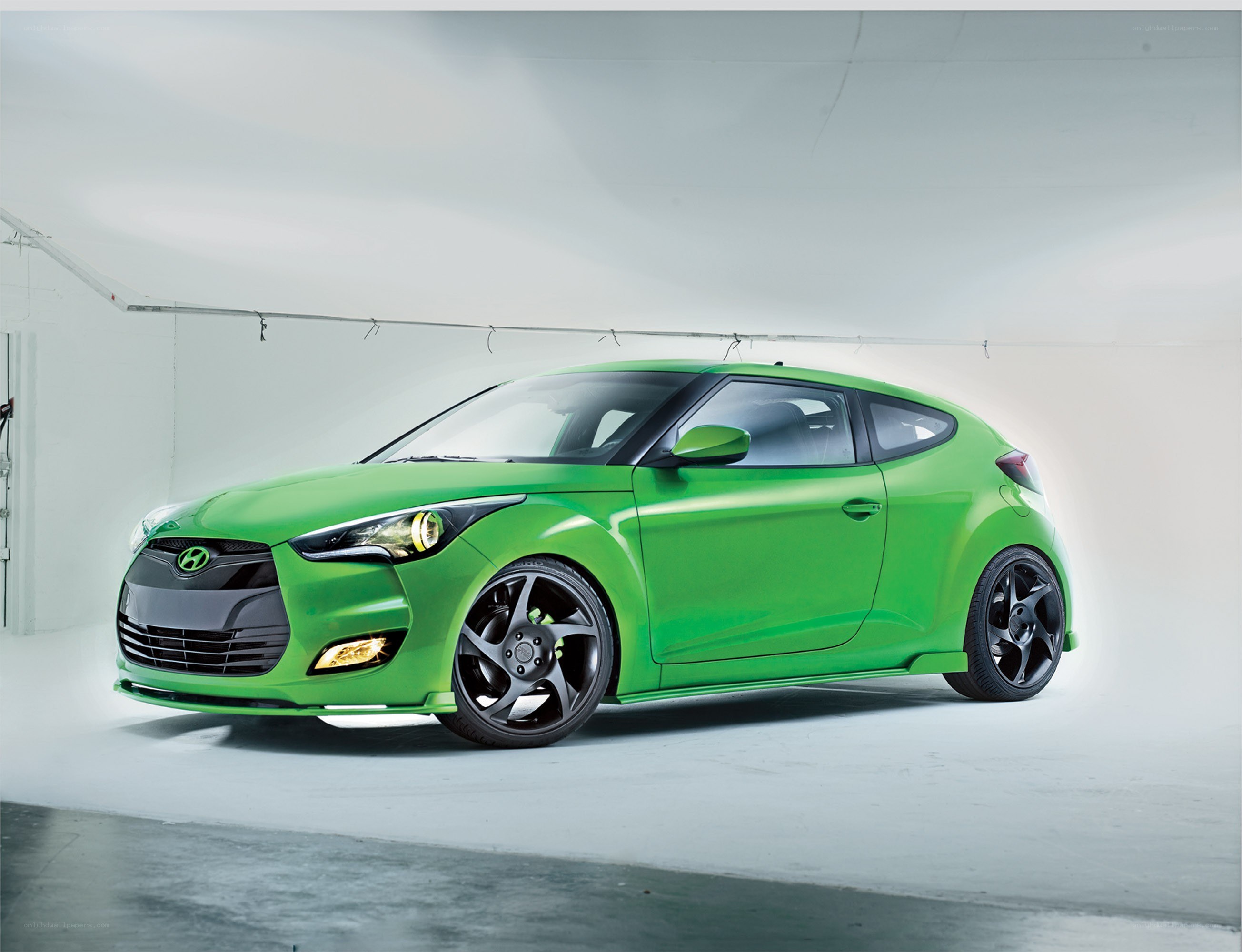 green hyundai veloster car