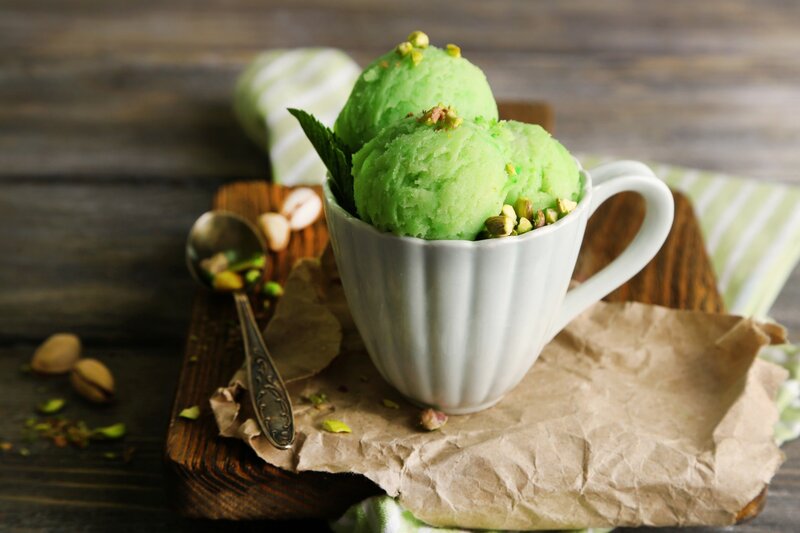 Green Ice Cream in Cup — Calm