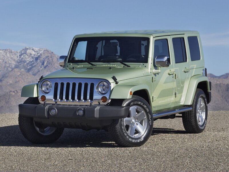 Green Jeep Wrangler — Outdoor