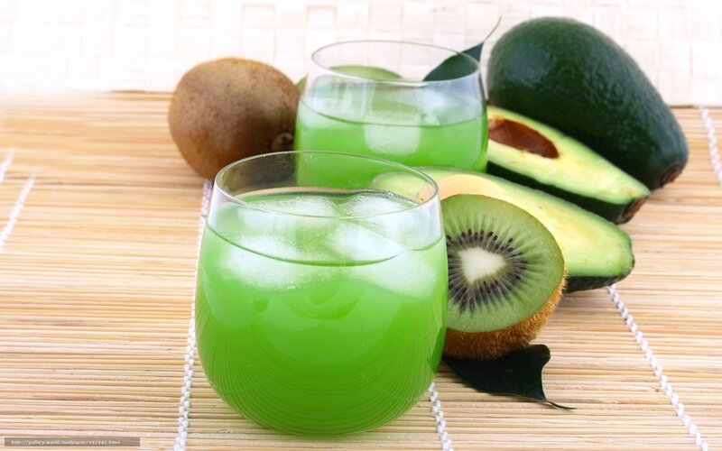 Green Juice in Glasses — Fresh