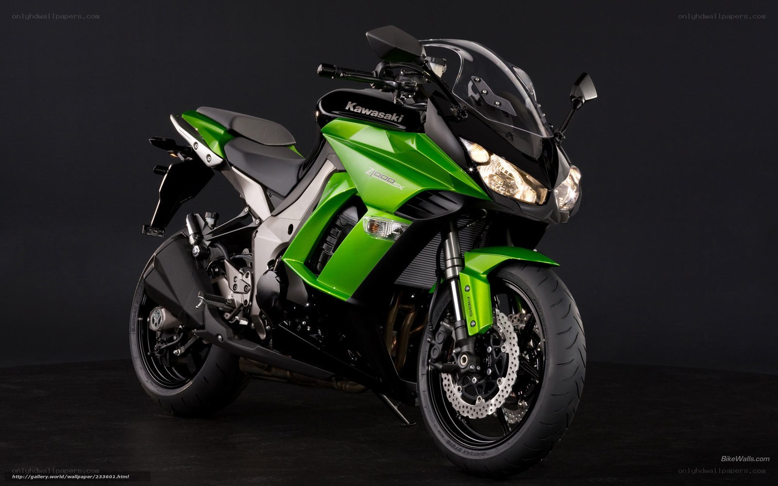 Green Kawasaki Ninja ZX-10R