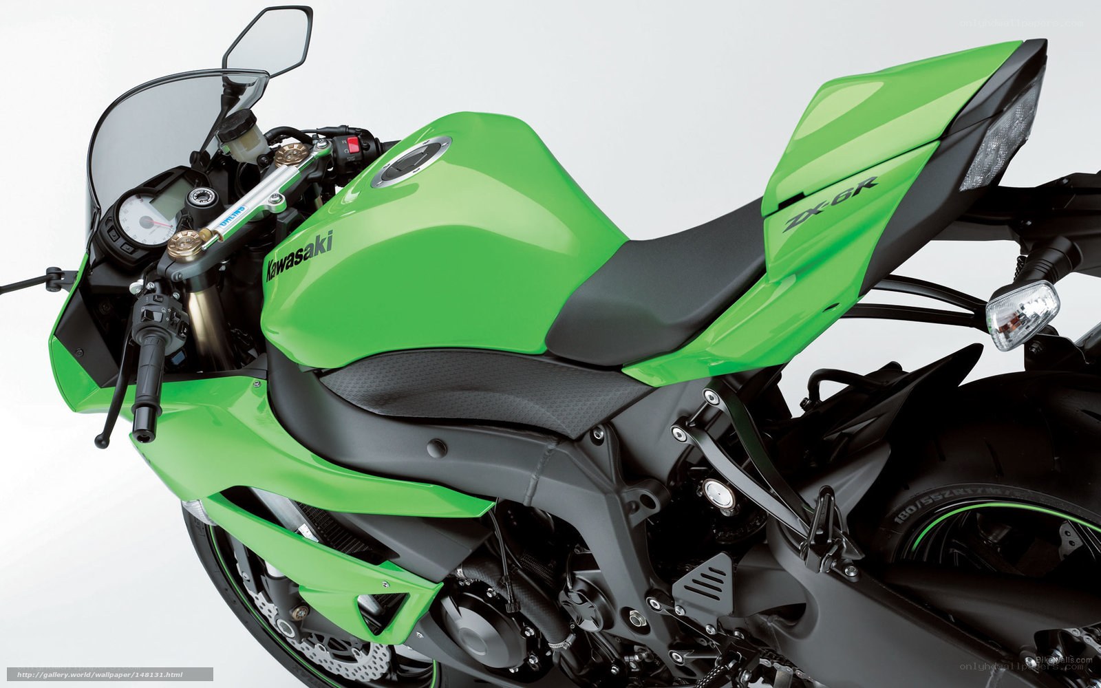 Green Kawasaki ZX-6R motorcycle