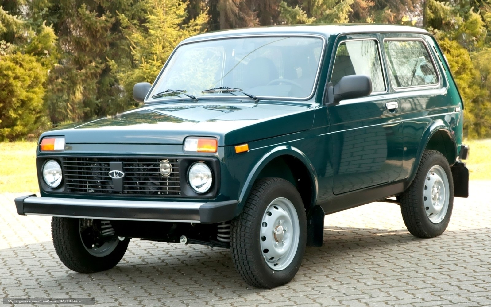 Green Lada Niva SUV