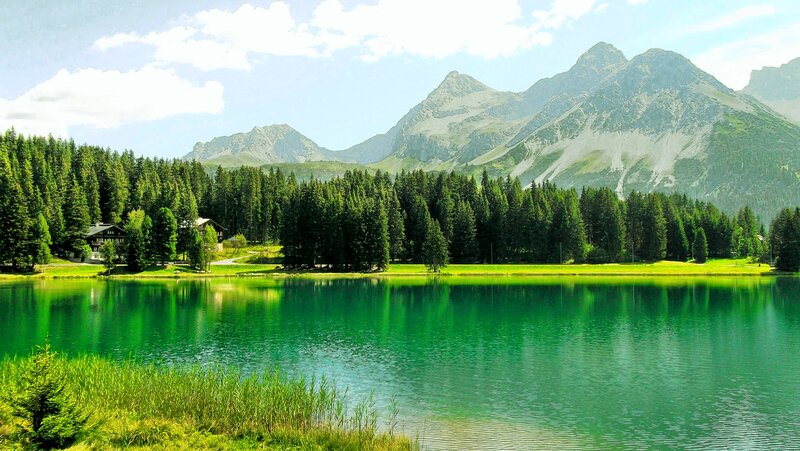 Green Lake and Mountains — Serene, Afternoon