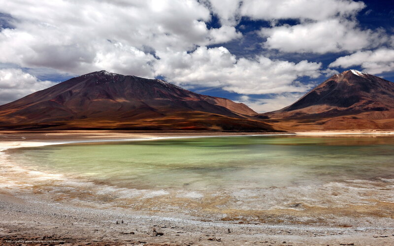 Green Lake in Desert