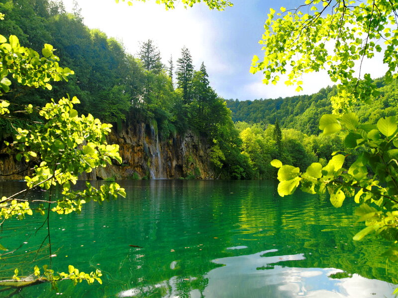 Green Lake with Waterfall — Serene