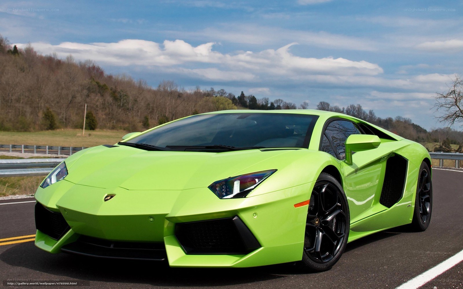 green lamborghini on road
