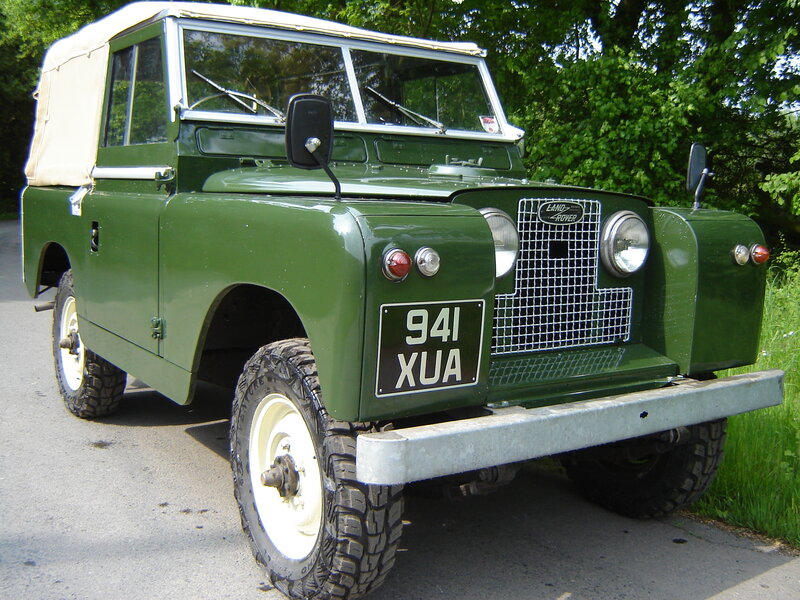 Green Land Rover Defender