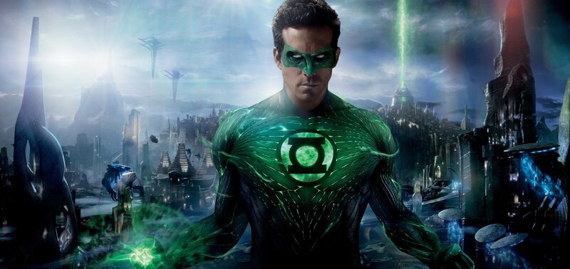 Green Lantern in alien city
