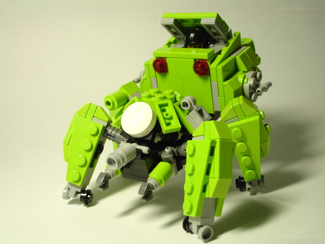 green lego spider robot