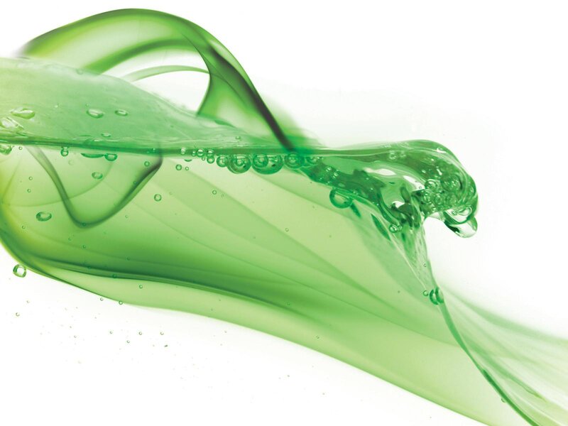 Green Liquid Splash — Dynamic, Photograph, Bubbles