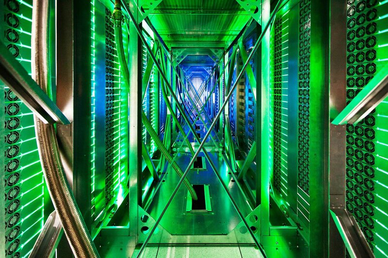 Green-lit Server Tunnel