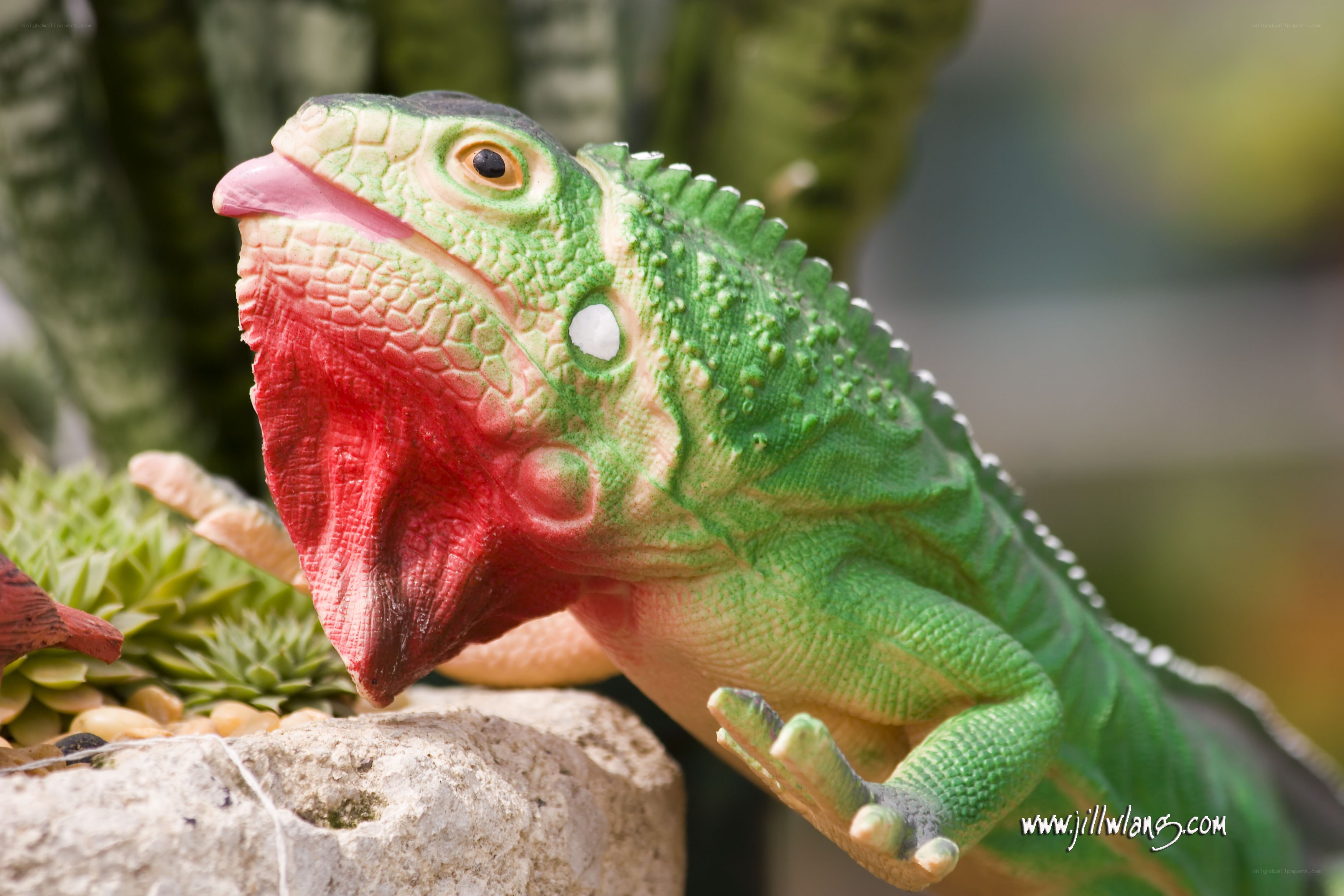 green lizard figurine close-up