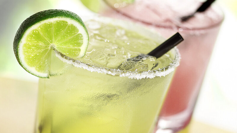 Green Margarita Drink — Refreshing