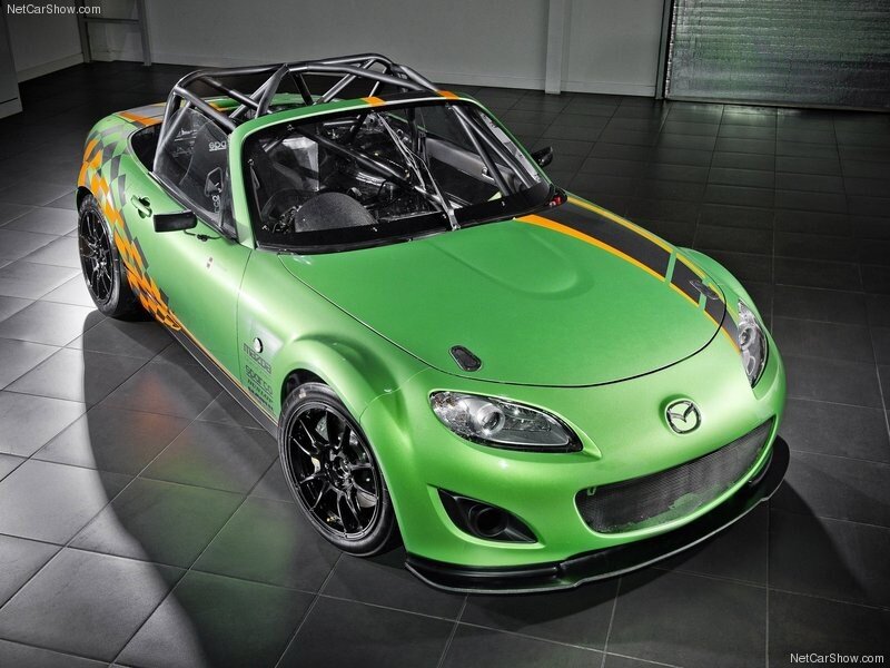 green mazda mx-5 race car