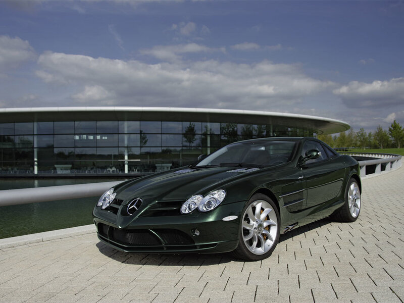 Green Mercedes-Benz SLR McLaren