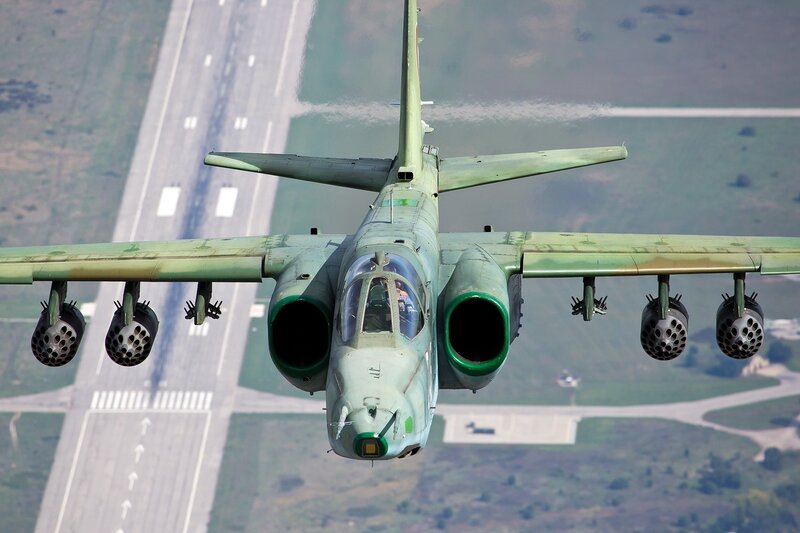 Green Military Jet — Dynamic, Afternoon, Photograph