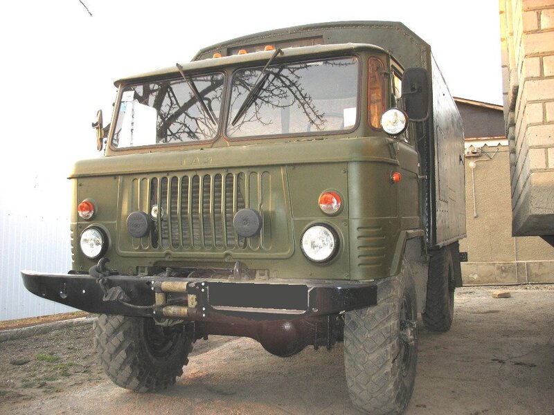 green military truck parked