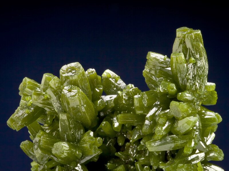 green mineral crystals