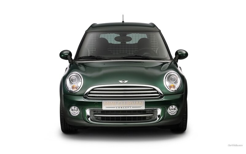 Green Mini Clubvan — Neutral, Photograph