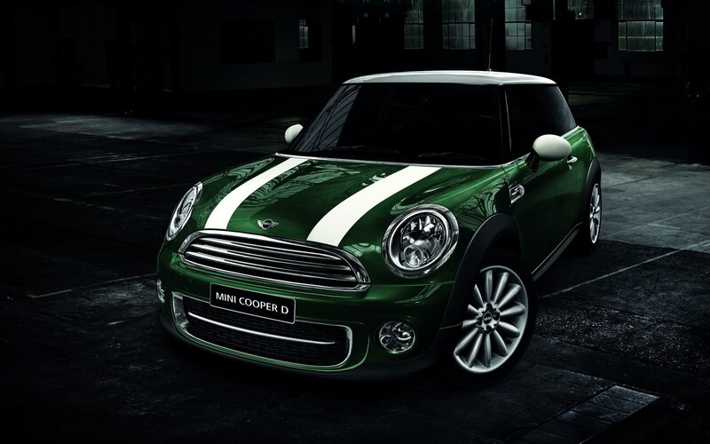 Green Mini Cooper D car