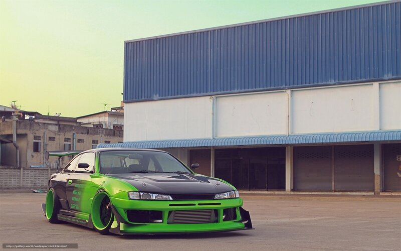 green modified drift car