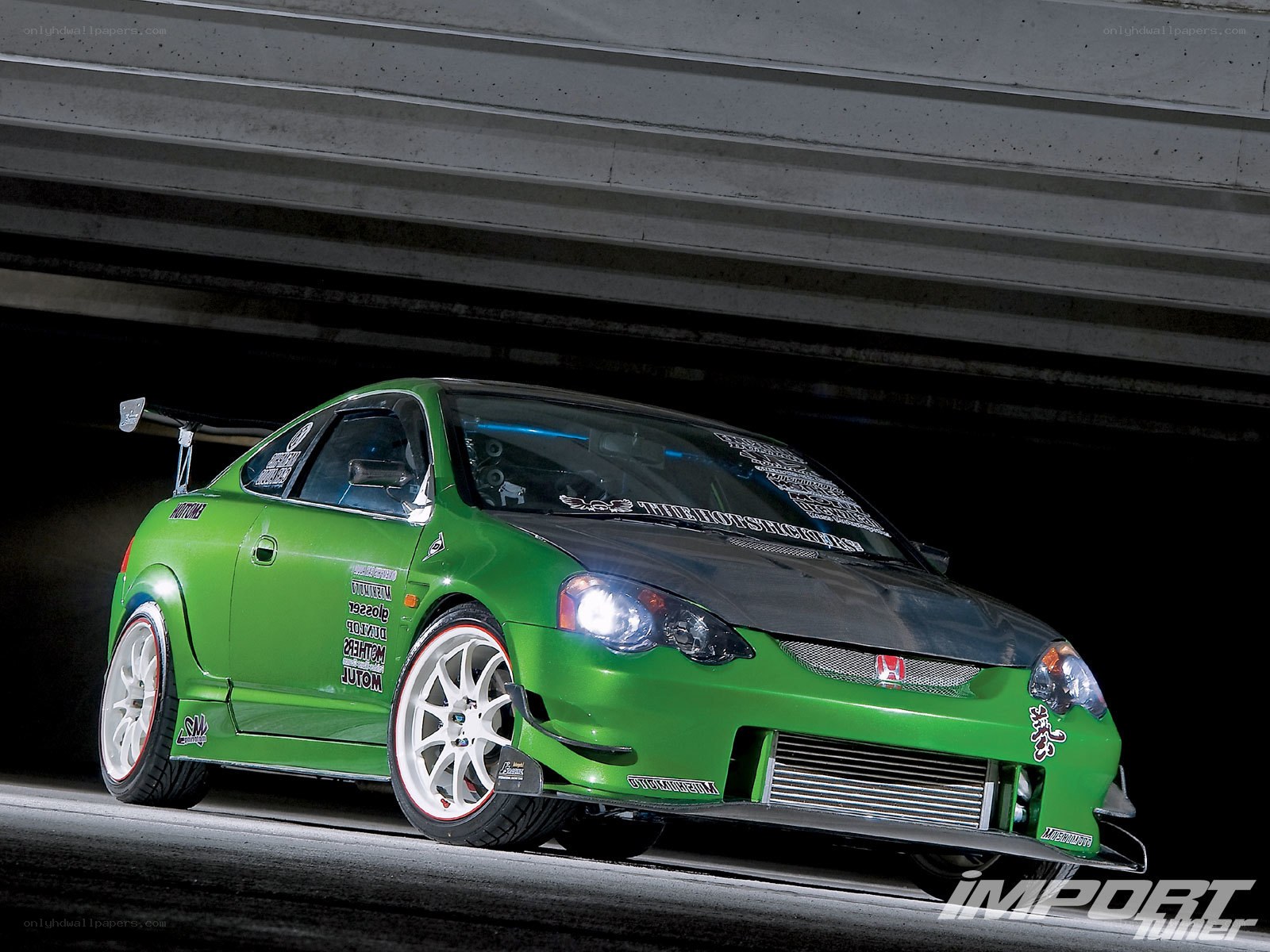 green modified sports car