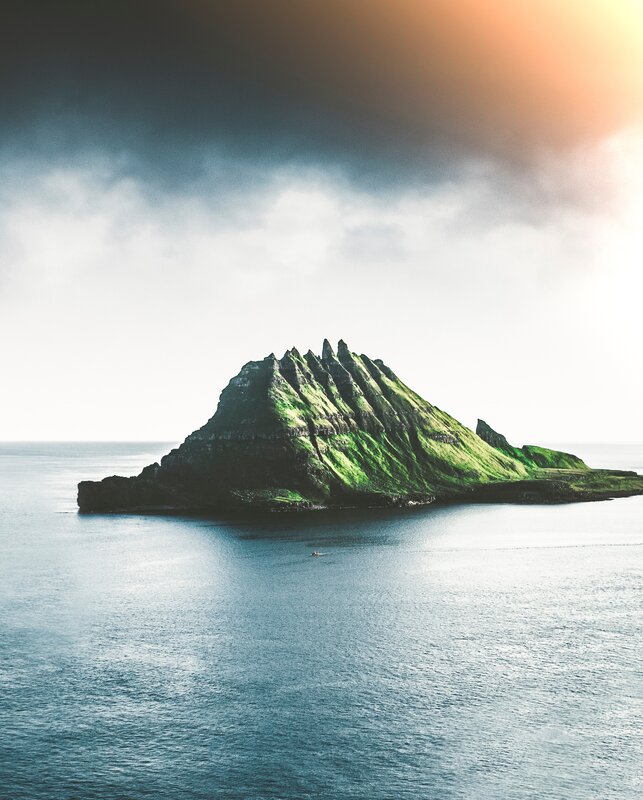Green Mountain Island — Dramatic