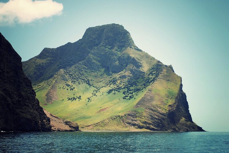 Green mountain island