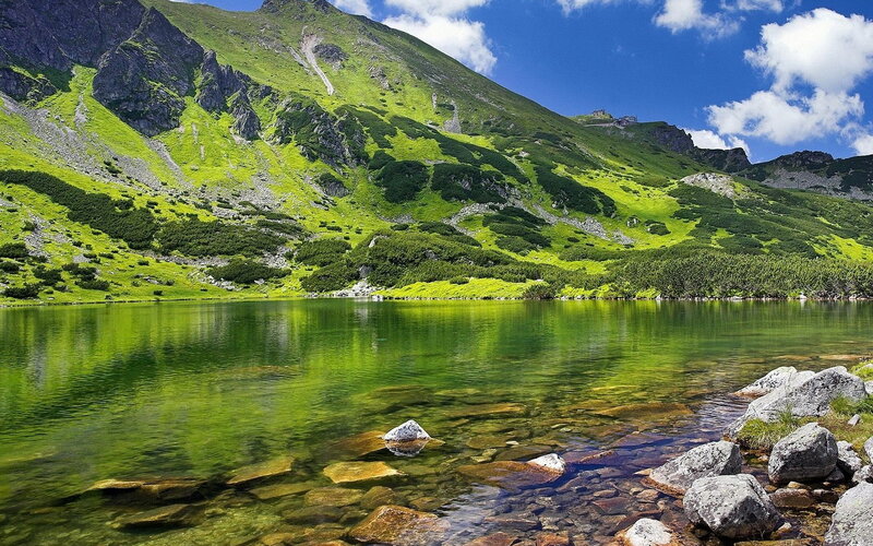 Green Mountain Lake — Serene