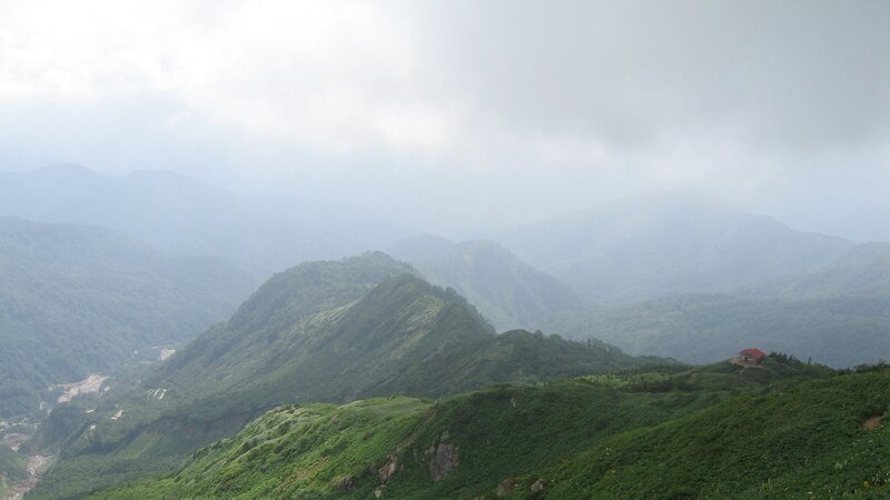 Green Mountain Range — Misty