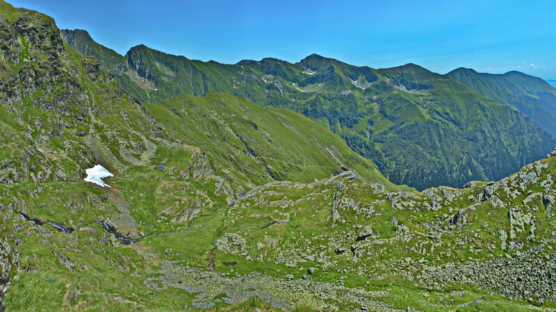 Green Mountain Range — Serene, Afternoon, Photograph, Mountains, Valley