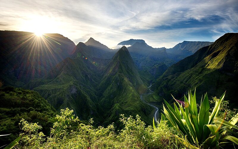 Green Mountain Valley — Dramatic, Sunrise, Photograph