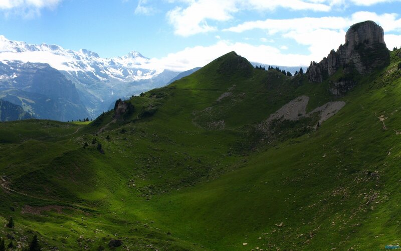 Green Mountain Valley — Serene, Afternoon, Photograph, Snow-capped Mountains
