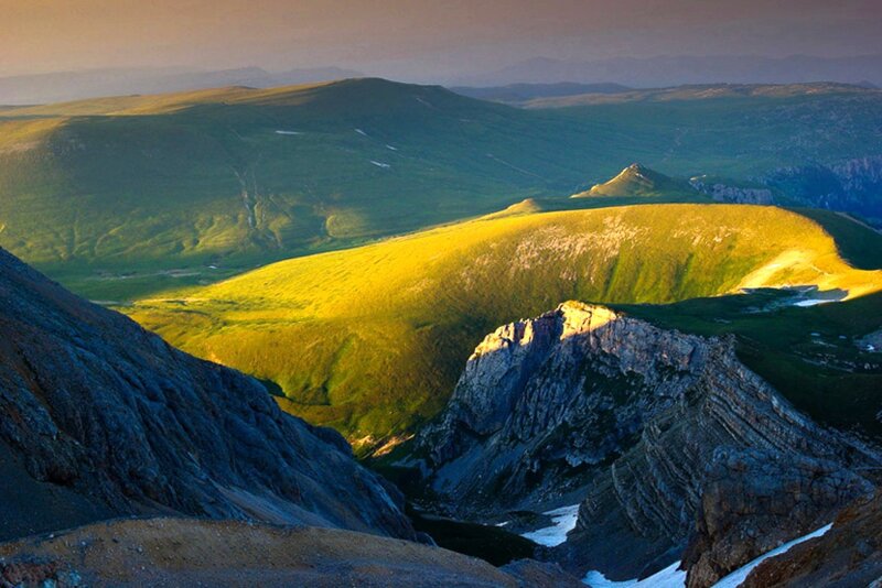 Green Mountain Valley — Serene