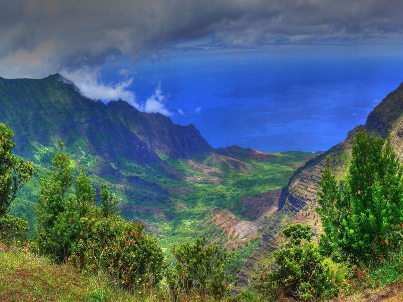 Green Mountains and Ocean — Dramatic, Afternoon