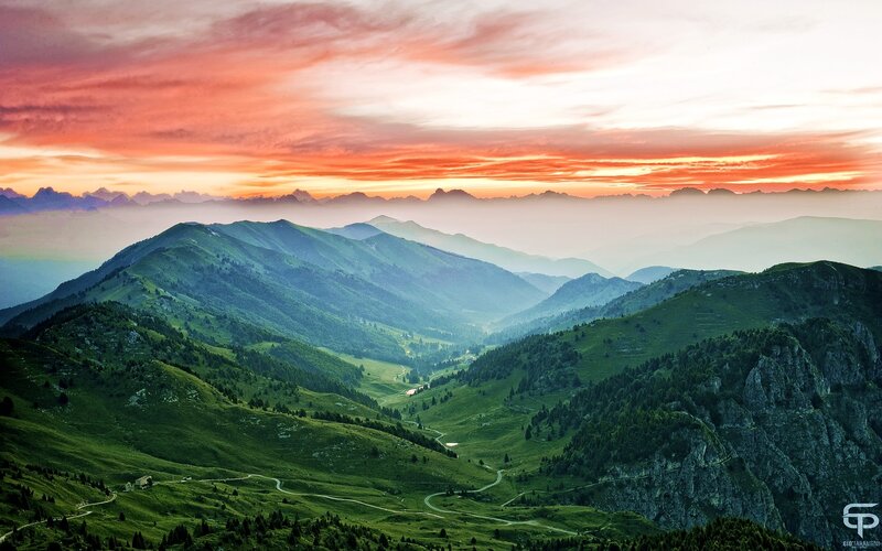 Green Mountains at Sunset — Serene
