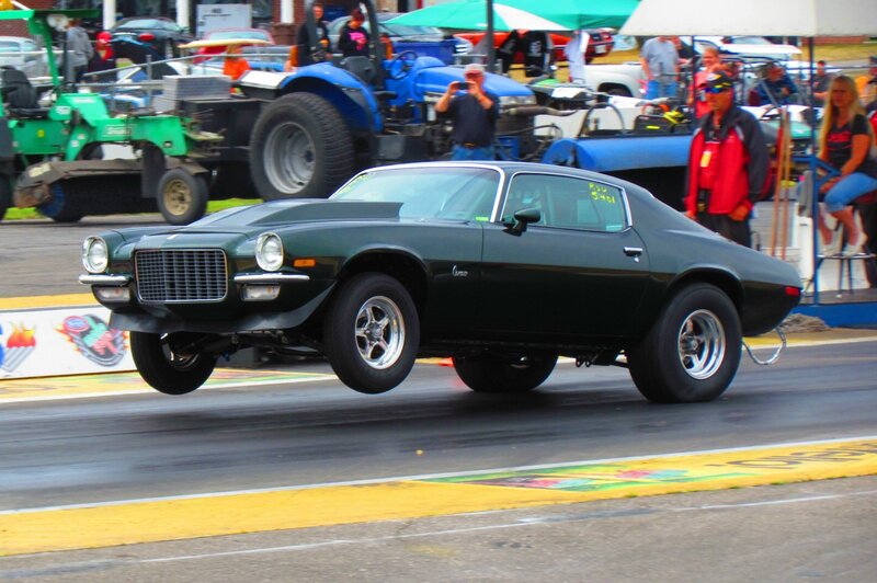 Green Muscle Car — Black, Active