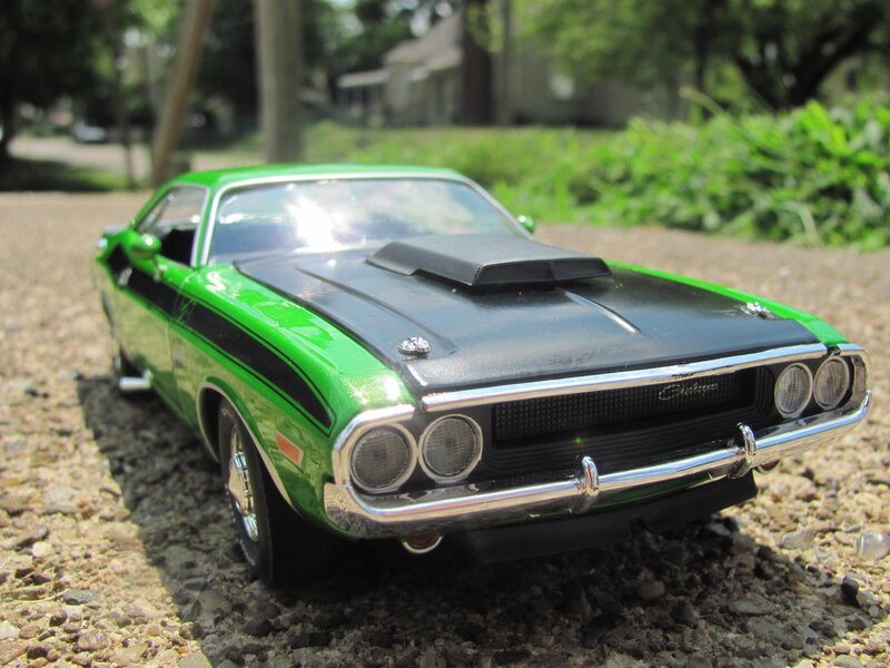 Green Muscle Car Model — Calm