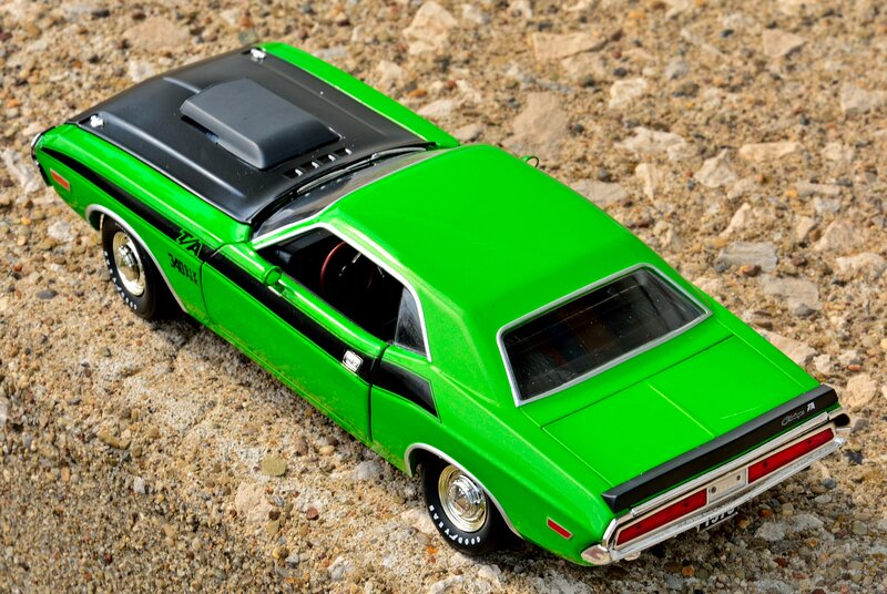 Green Muscle Car — Static, Photograph