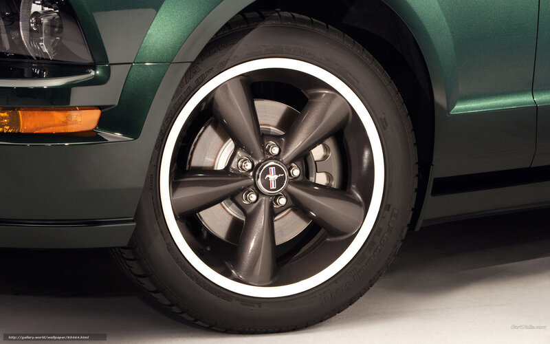 green mustang wheel close-up