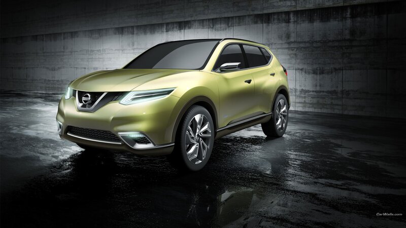 Green Nissan Suv — Dramatic