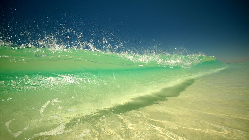 Green Ocean Wave — Dynamic, Afternoon, Photograph, Sea