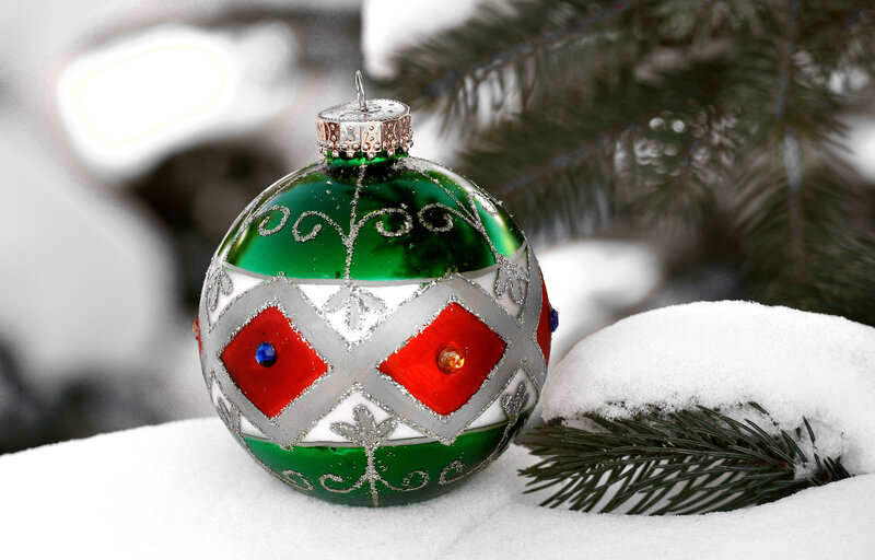 Green Ornament in Snow — Festive, Winter
