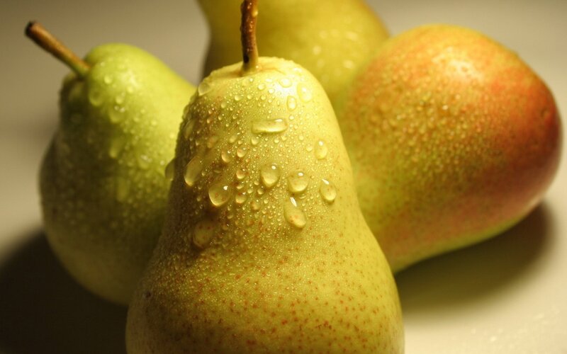 Green Pears with Water Droplets — Yellow, Calm, Photograph, Water Droplets