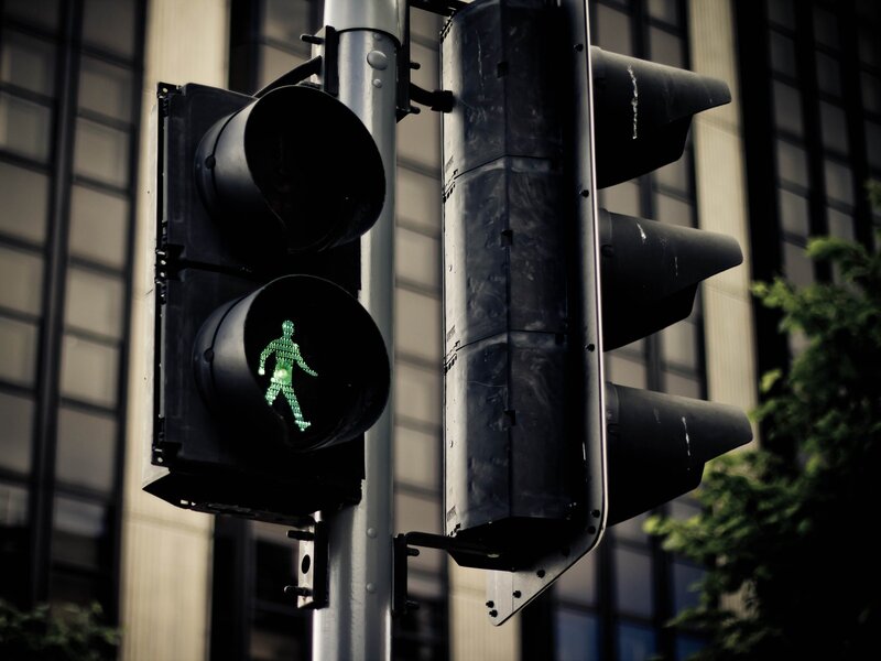 Green pedestrian crossing signal